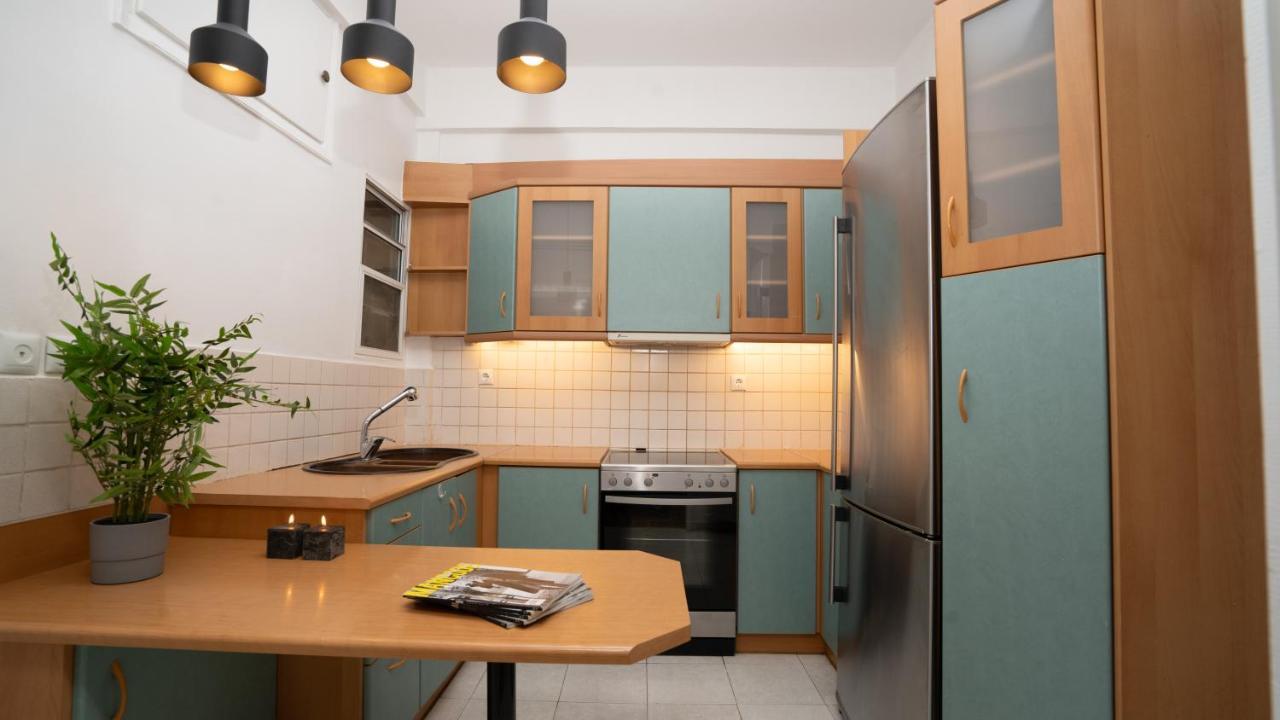 City Center Apt. On A Traffic Free Street Athens Exterior photo